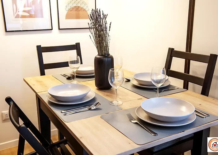 Borgo Milanese - Bocconi 15 Minuti Apartamento *