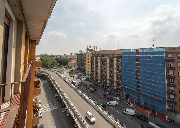 Front Metro Lucania * Milano