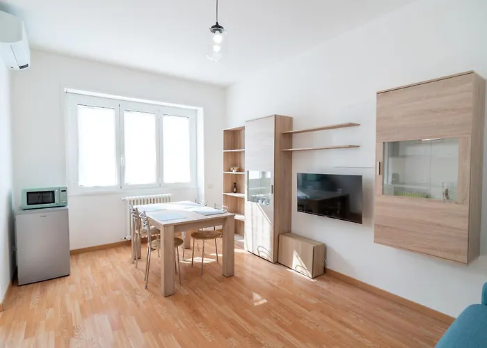 Sun & Color - - 20 Mins Citycenter Apartment Mailand