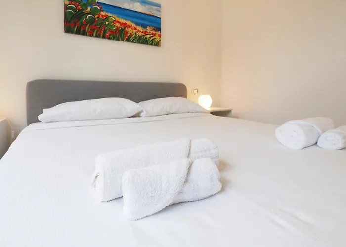 Primopiano - Albani Apartman Milánó