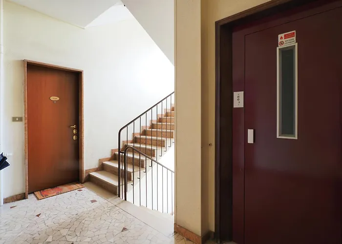 Primopiano - Albani Apartman