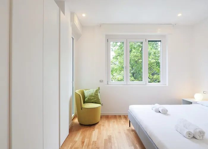 Primopiano - Albani Apartman Milánó