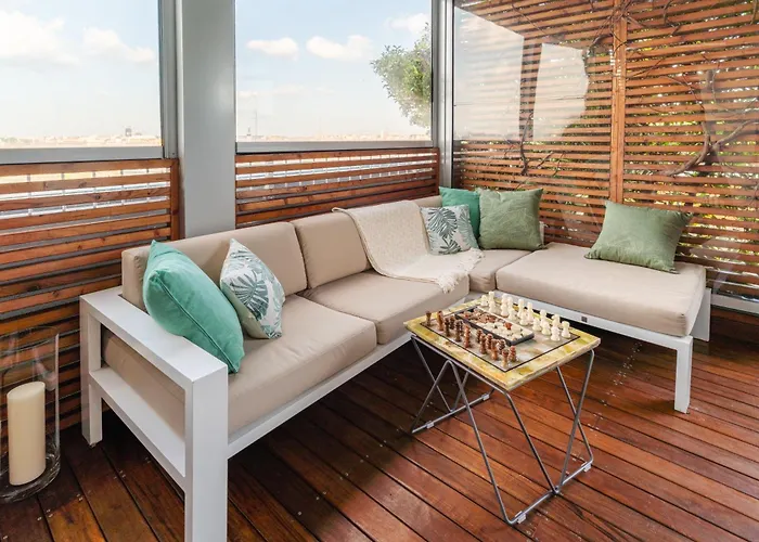 Fiftyfive-one Zuretti Milão