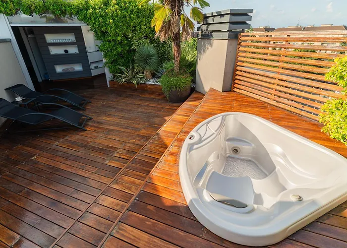 Fiftyfive-one Zuretti Apart-hotel *