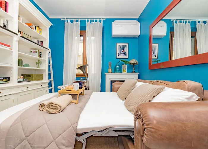 Apartment Vintage Gem - 8 Min Duomo