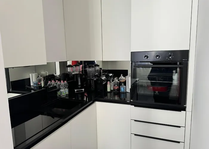 Maisons Via Torino アパート ミラノ