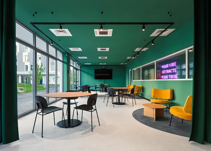 אכסניה Cx Nom *