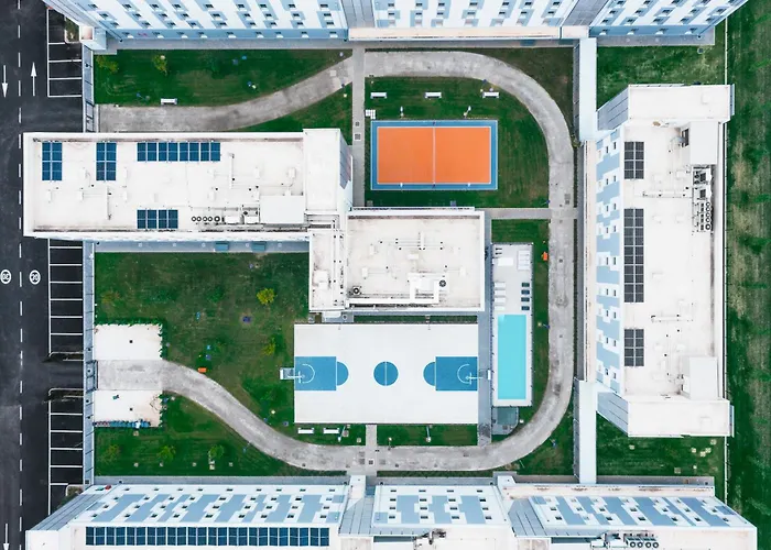 אכסניה Cx Nom *