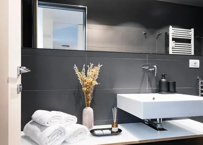 Easylife - - Rontgen 24 S - Bocconi Daire Milano
