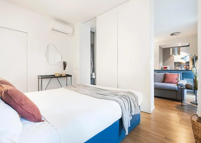 Easylife - - Rontgen 24 S - Bocconi Milano