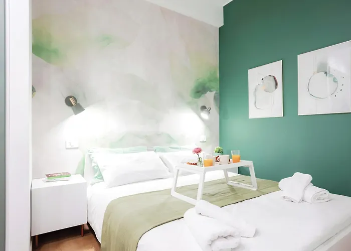House In Design Duomo-tortona-navigli-m4 Апартаменты Милан
