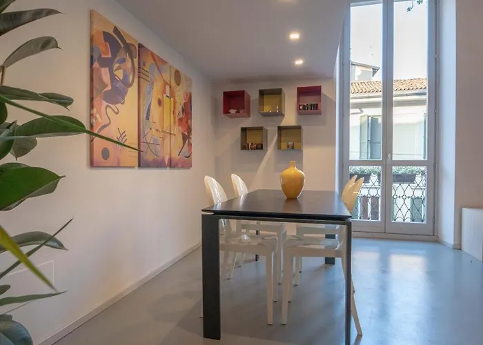 Marla Brera Center * 밀라노