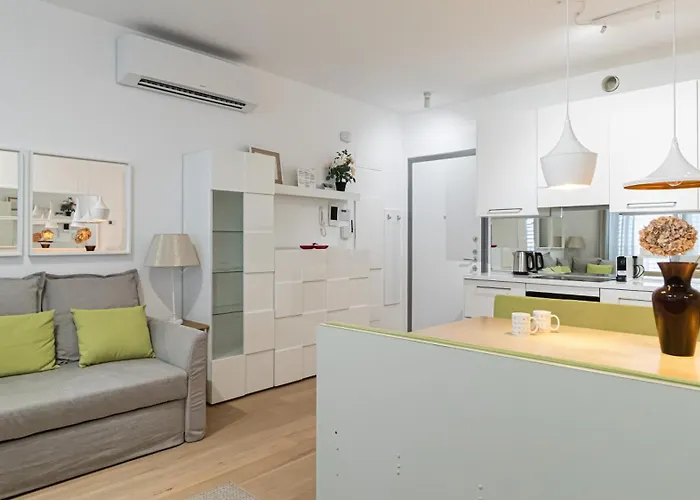 Italianway Comfort - Compagnoni 12 - Mir... Milan