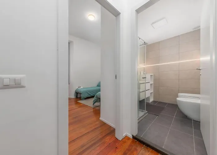 In-isola Apartment Mailand