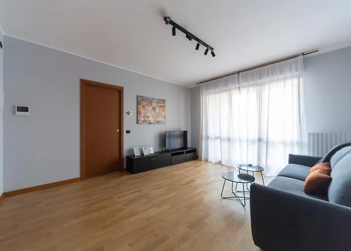 Modern Oasis Opposite Bosco Verticale * 米兰