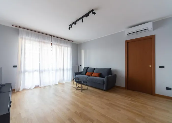 Modern Oasis Opposite Bosco Verticale 아파트 *