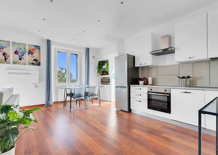 - Porta Venezia View Апартаменты