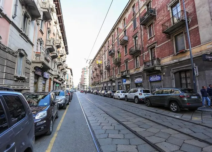 Tatil Evi Sunny 2br Penthouse Near Milano