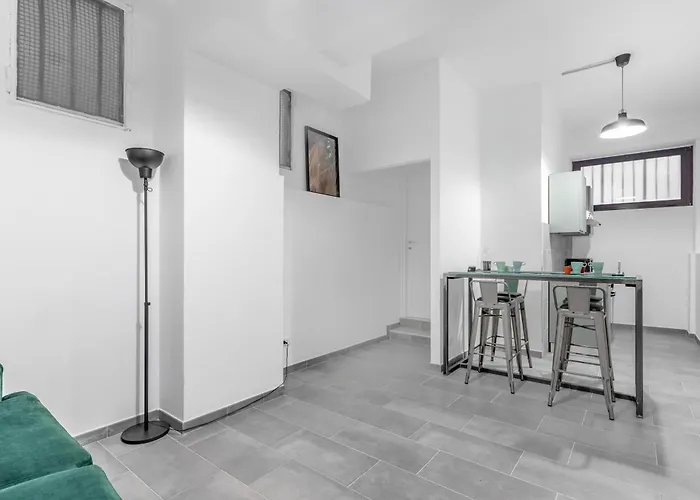 Nd15 - Loreto - Duomo - Modern House - アパート ミラノ