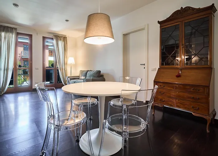 Deluxe Navigli 아파트 *