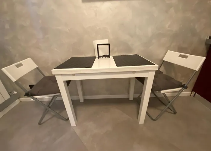 Elegant Appartament Daire Milano