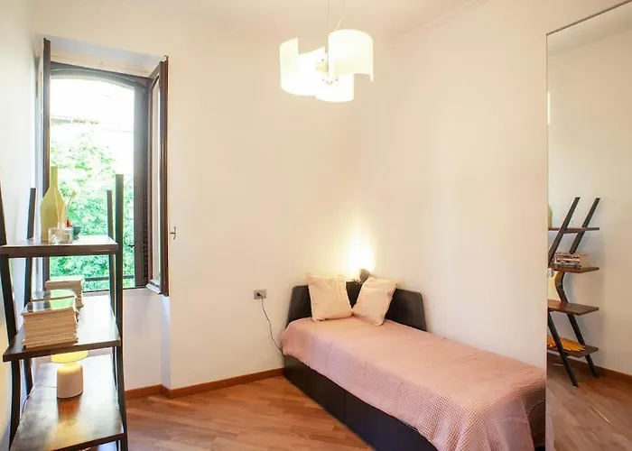 Διαμέρισμα Bright And Comfy In A Beautiful Contemporary *