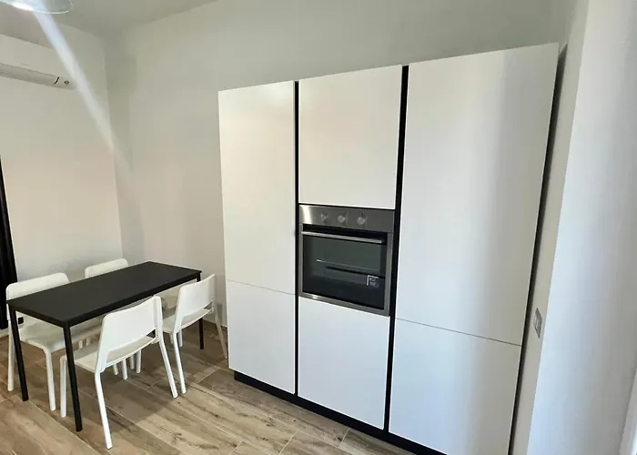 Torelli Home, Moderno E Confortevole, Nel Cuore Della Citta Di Milano, Con Balcone Esterno Vista Garibaldi *