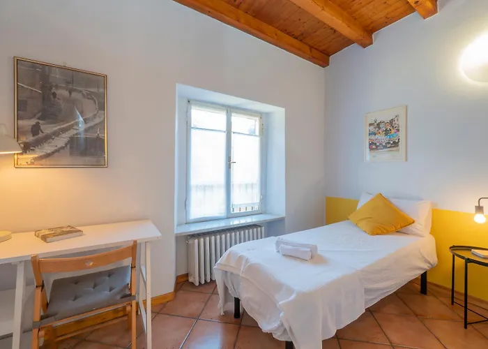 Lägenhet Silent Flat Between Duomo And Navigli *