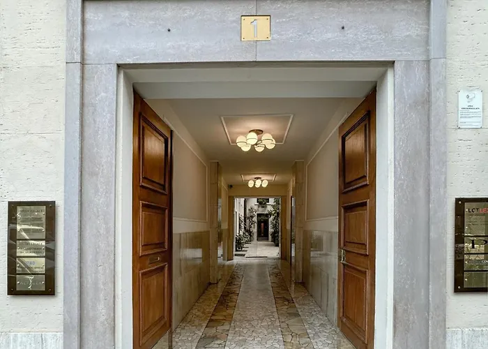La Nuvola Exclusive - Piazza 5 Giornate - Center Daire *