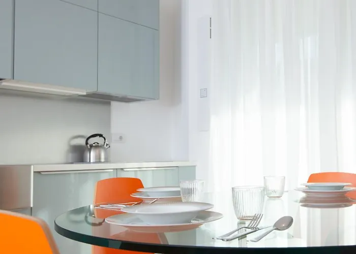 Artstay - New Exclusive Apt Near Metro M4 *