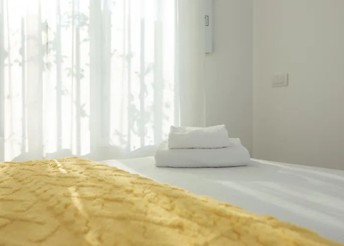 Artstay - New Exclusive Apt Near Metro M4 Milánó