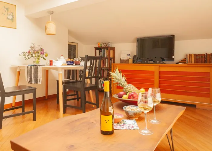 Quite And Lovely Attic - Paolo Sarpi 8 - Location * Milán