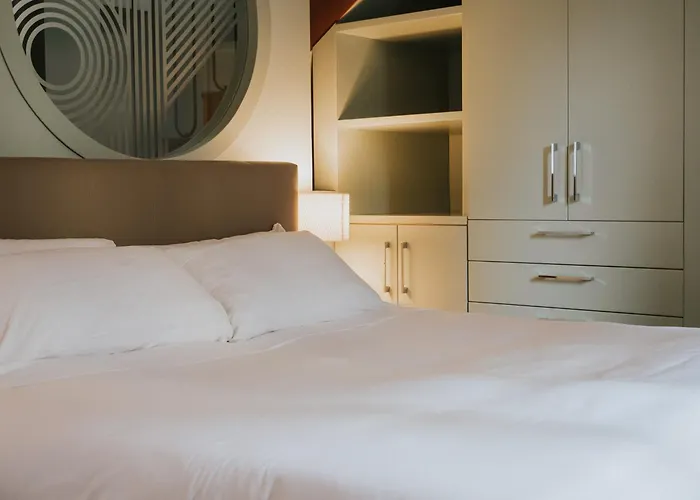 Prestige Boutique Homes - San Babila Milánó