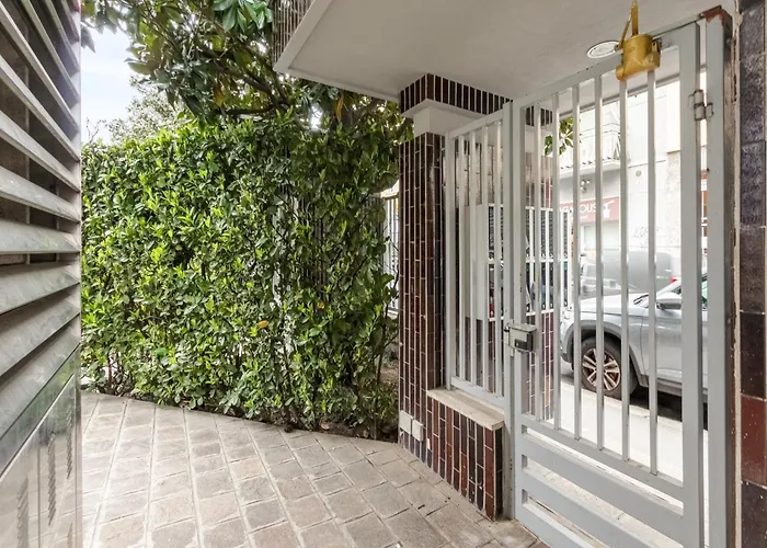 Chic Apt Near Piazza Duomo, Milan Apartman Milánó