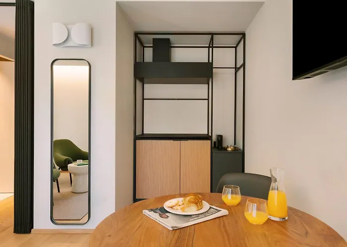 شقة فندقية Sonder By Marriott Bonvoy Manzoni Torre Velasca ميلان