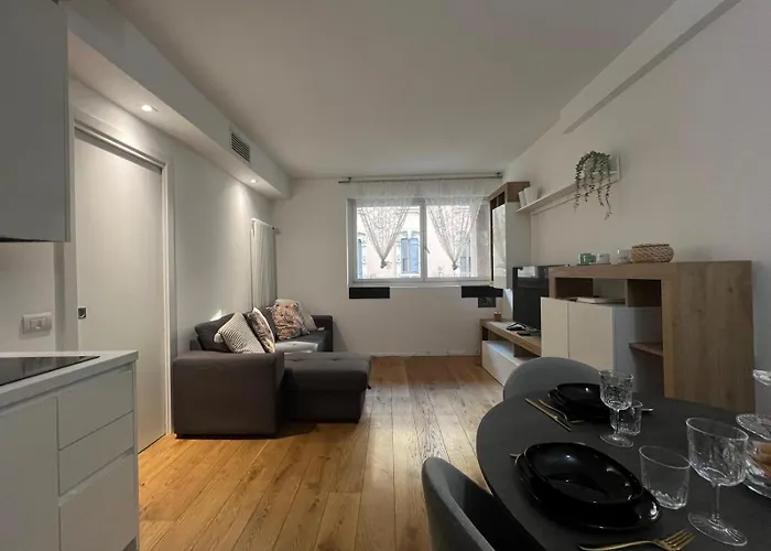 La Regina Delle Locazioni In Porta Romana 3 Appartement Milan