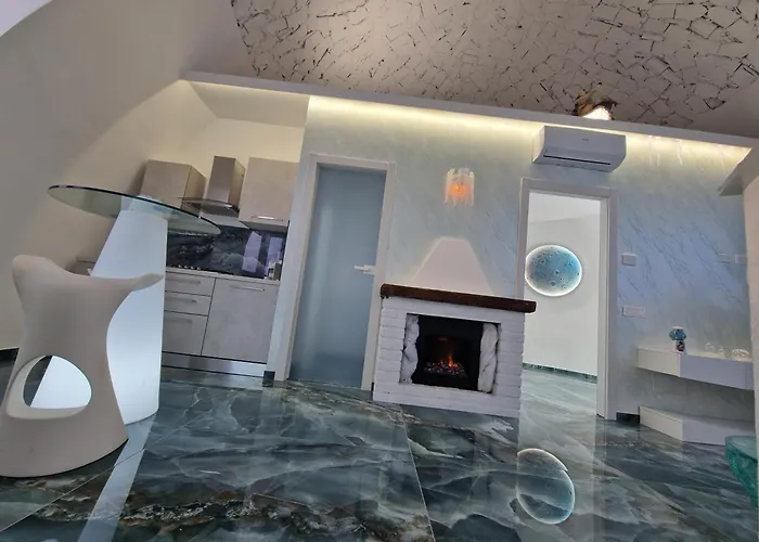 The Igloo *