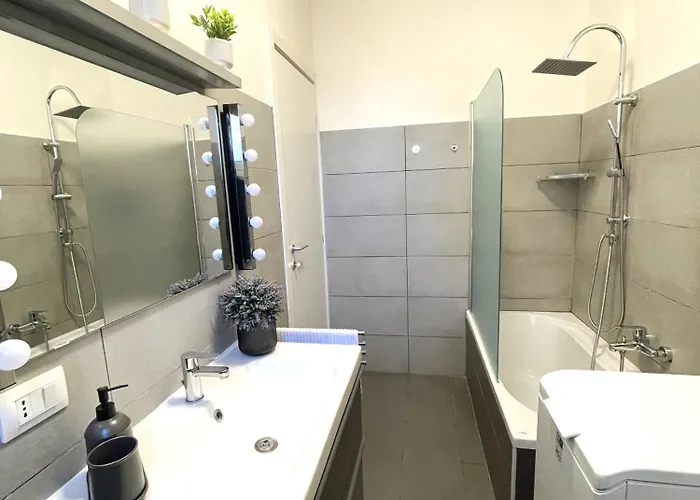 Mico Elegante E Raffinato Trilocale 밀라노