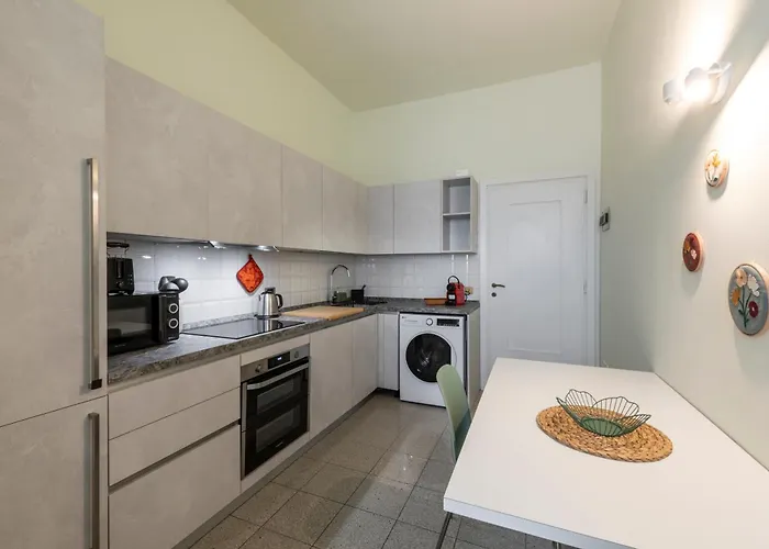 110mq Santa Sofia Apartment, In The Center Of Milan, 10 Min Walk From Duomo * ミラノ