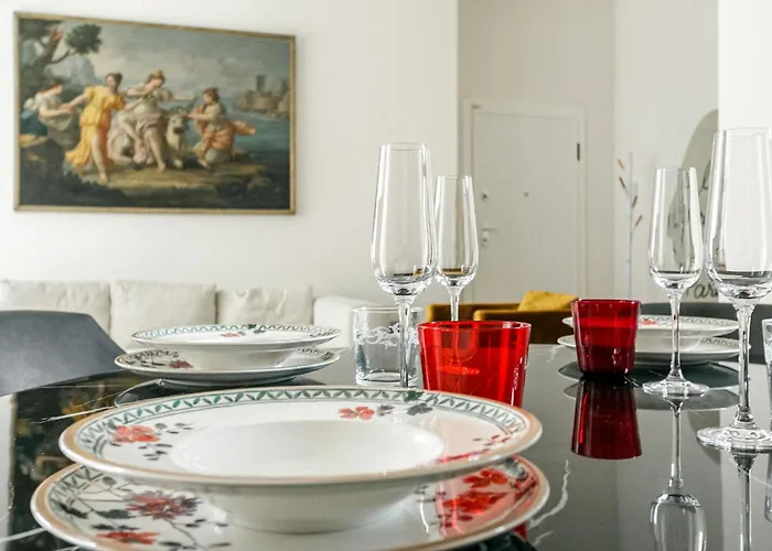 Palazzo Visconti Di Modrone, Two Beautiful By Halldis Apartman Milánó