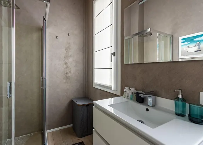 Palazzo Visconti Di Modrone, Two Beautiful By Halldis Apartman Milánó