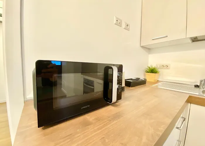 Loft 20 Minuti Dal Duomo - Moderno E Accogliente Appartement Milaan