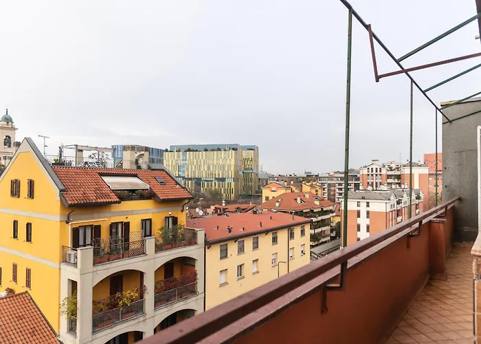 Apartmán Youhosty - Paul Valery Bis Milán