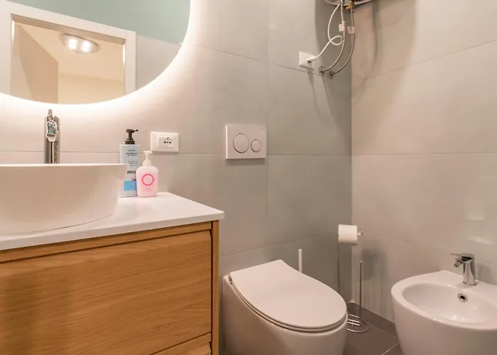 I Host - Pomponazzi Iris Lejlighed