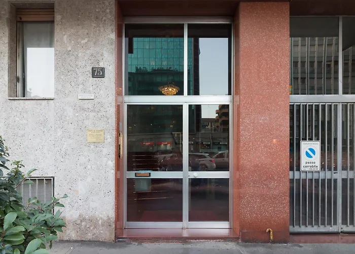 Gioia - Sopra La Metro Sondrio Apartment Milan