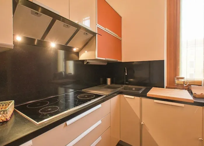 Comfortable And Strategic In The Center Of * Milan