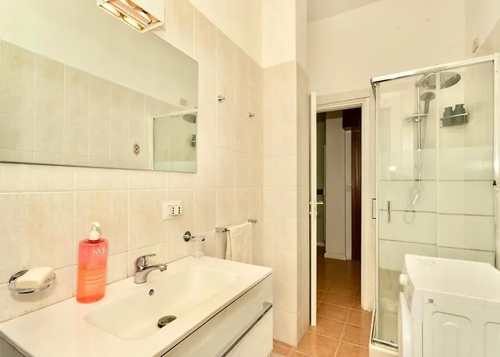 Cozy One-bedroom In Apartmán *