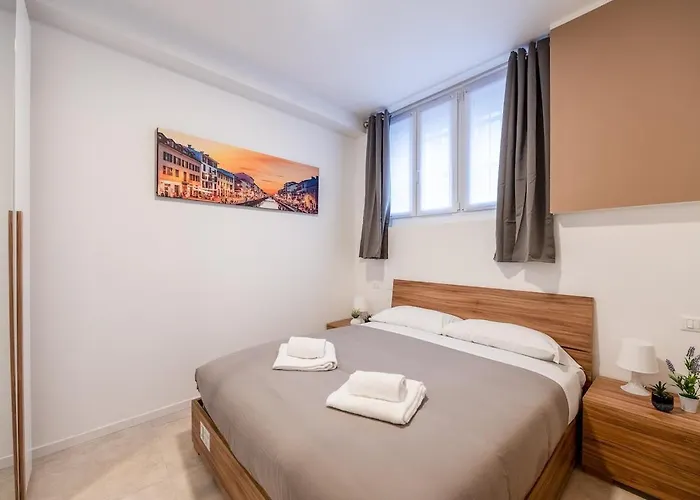 Authentic Private Flat 2 Min From Navigli Appartement *