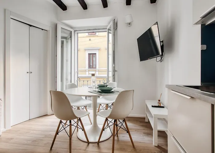 Just Urban - Cozy 1-br In Center - Steps M2 And M4 Metro Milano