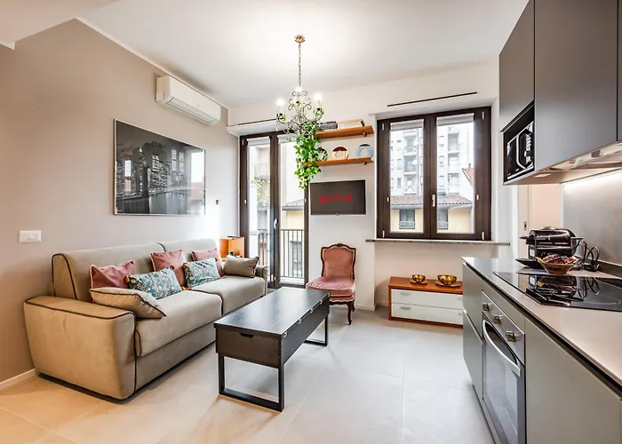 Charming Modern Near The Heart Of דירה *